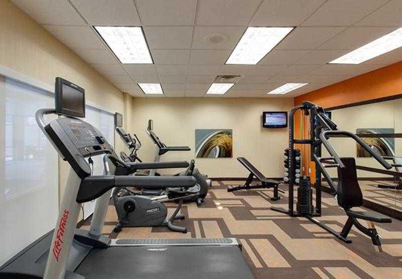 Courtyard By Marriott Chicago Schaumburg/Woodfield Mall Exterior foto